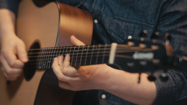 Amazon.co.jp: Donner アコースティックギター 初心者セット